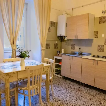 Bed and Breakfast Cittadella28 Like At Trani