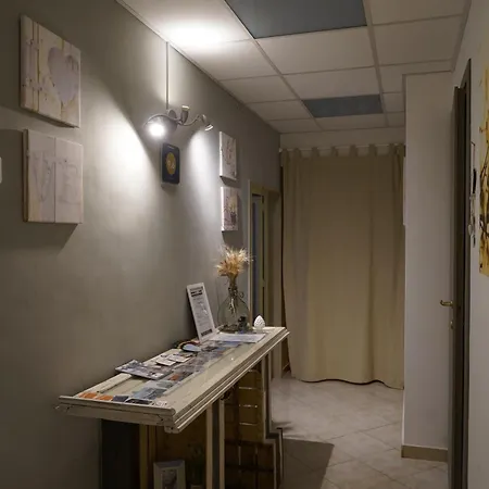 Cittadella28 Like At 住宿加早餐酒店 特拉尼